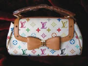 lv-mur-retro-r.jpg