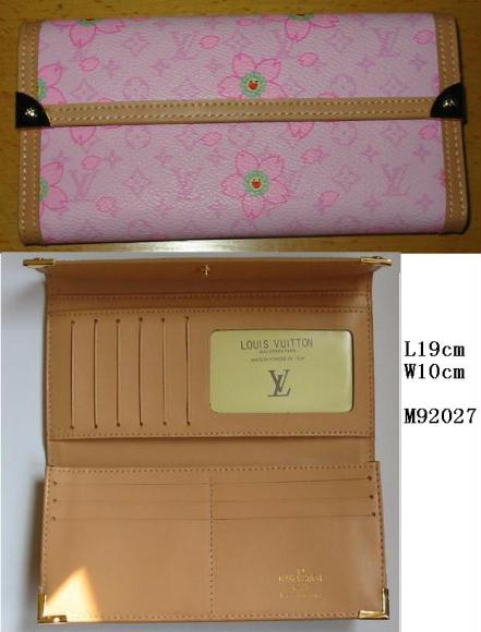 cb-pink-wallet.jpg