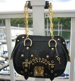 lv-exotic-graciemm-r.jpg