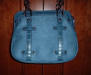 lv-vel-graciepm-blue1.jpg